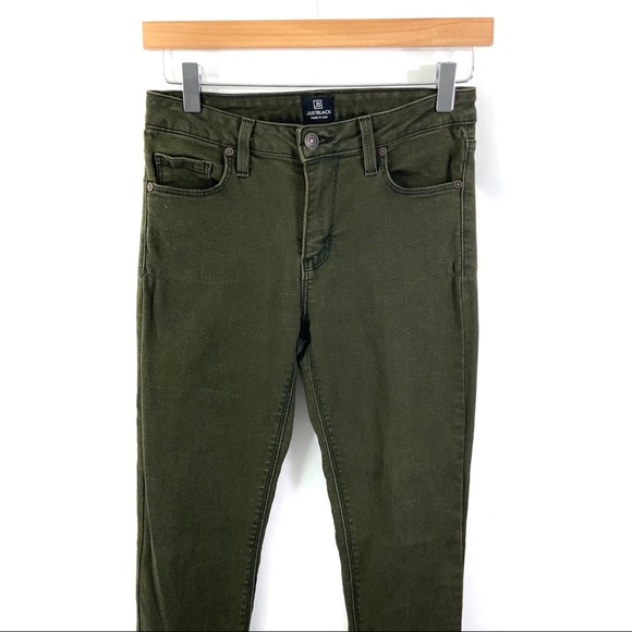 ♻️DONATED♻️ JUST BLACK Jeans Olive Army Green Skinny Jeans Size 2 C7 - Picture 2 of 7
